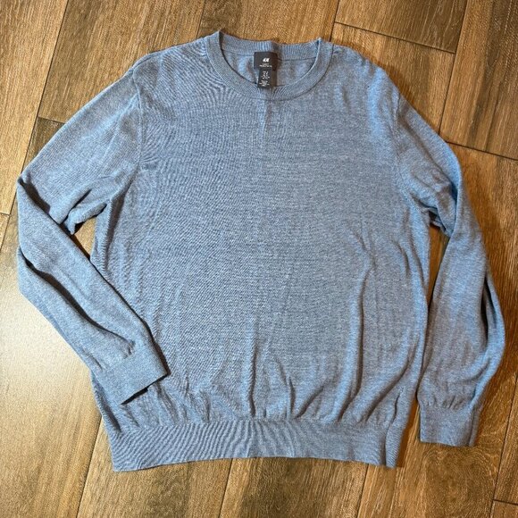 H&M light blue men's crew neck sweater size XL - Picture 1 of 5